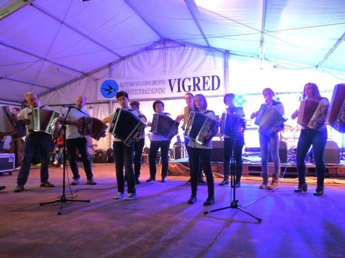 27ª passeggiata tradizionale “Sul Carso e’ bello” chiude l’Oktoberfest sul Carso 