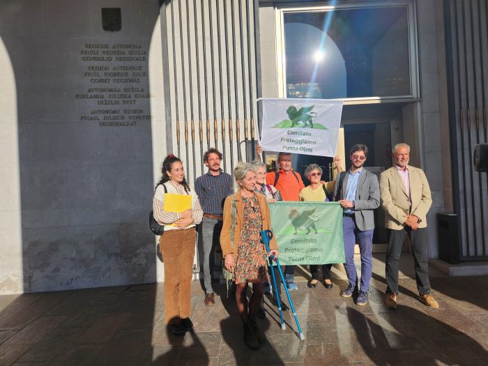 Comitato Punta Olmi consegna oltre 3000 firme al Consiglio regionale per ottenere un parco naturale 