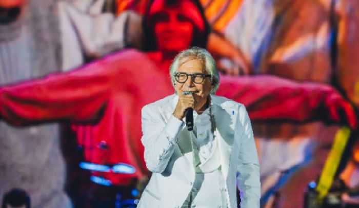 Nino D’Angelo porta a Lignano il tour "I Miei Meravigliosi Anni '80": unica data nel Nordest!