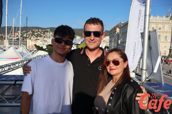 Daniel e mamma, l’insolita coppia di influencer triestini conquista i social con simpatia e ironia (VIDEO)