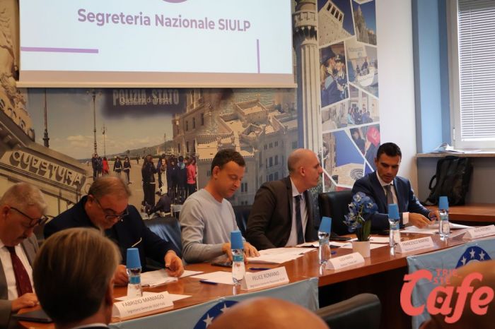 Grande partecipazione all’assemblea sindacale del SIULP Trieste: un ponte tra Polizia, politica e società