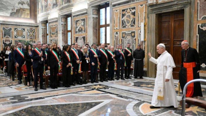 Papa: abolire pena morte, dare dignita' a detenuti