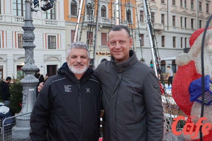 “Non cancelliamo il senso del Natale”: Panizzut parla di Europa, valori e tradizione da Ponterosso (VIDEO)