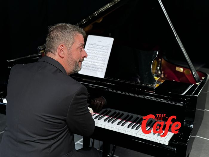 Il viaggio emozionale tra fede, arte e bellezza con Marcelo Cesena: successo del concerto benefico a Trieste (FOTO-VIDEO)