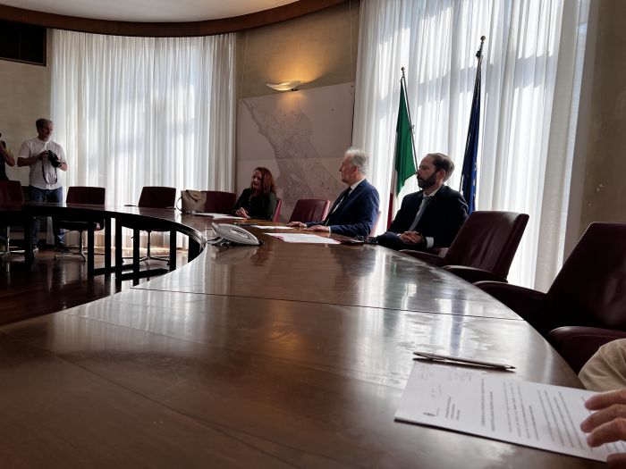 Trieste stanzia 84.000 per il Bonus Trasporto per neomamme: "Il comune vuole essere vicino alle famiglie"