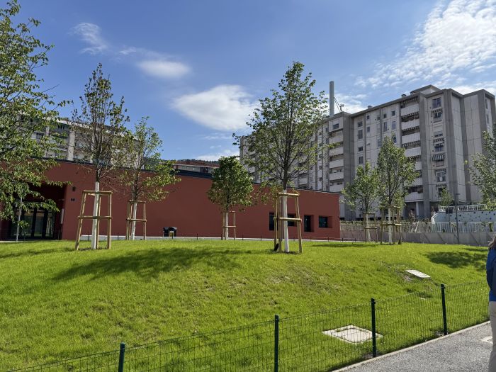 “Inaugurazione a metà”: le opposizioni puntano il dito sull’asilo nido di Roiano