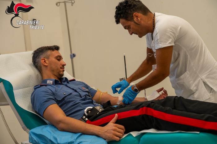  I Carabinieri di Trieste donano il sangue: un gesto di solidarietà per la comunità