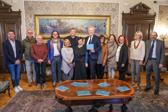 L’assessore Tognolli presenta il festival dei servizi sociali ‘Insieme’, il 27 ottobre al Teatro Rossetti