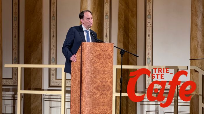 Ciriani a Trieste Cafe: “Due anni di governo Meloni, Italia solida e protagonista in Europa” (VIDEO-INTERVISTA)