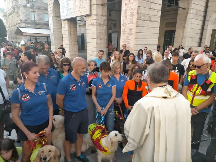 Il primo cane cieco della Protezione Civile ospite d’onore domenica 6 ottobre all’Animal Festival di Trieste
