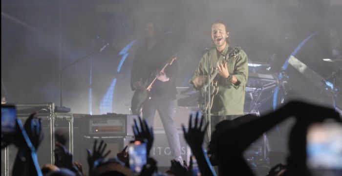 Il Concerto degli EDITORS accende Casa Rossa, successo  tripudio collettivo (VIDEO)