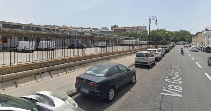 il mercato Ortofrutticolo  di via Ottaviano Augusto resterà chiuso ogni sabato fino al 2 dicembre 