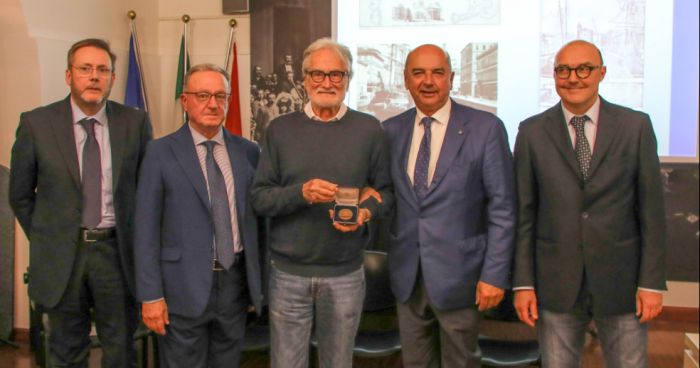 Il Sindaco ha conferito la medaglia bronzea all'Associazione Amici dei Musei – Odv - “Marcello Mascherini”