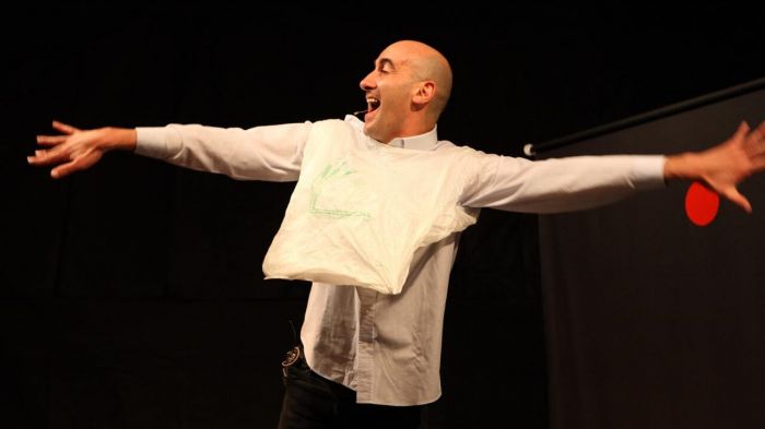 Daniele Giangreco per Hangar Teatri: one man show di risate per i più piccoli