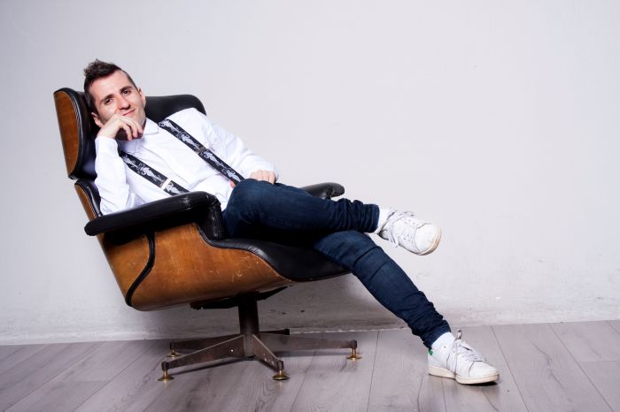 Questa sera Franz Schubert raccontato  da Luca Ciammarughi - il pianoforte