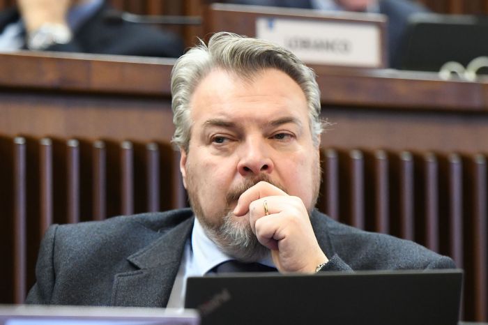 Terzo mandato. Bernardis (Fp) "gli elettori scelgano il governatore" 