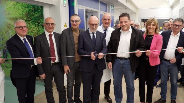  Salute. Riccardi, "la nuova tomoterapia al Cro di Aviano è frutto di scelte strategiche"