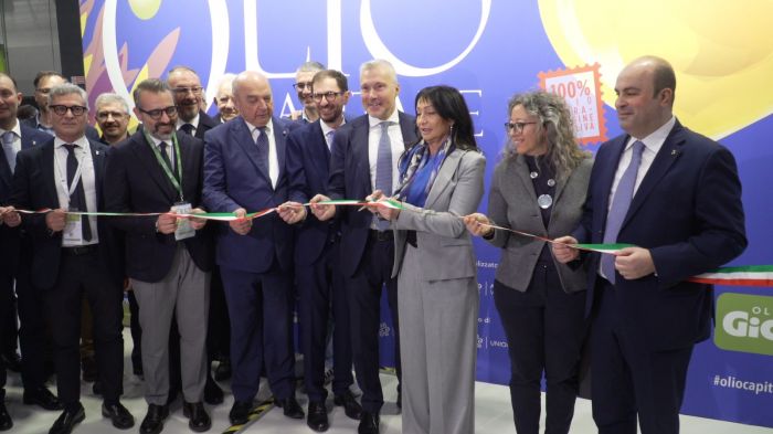 Inaugurato Olio Capitale, Bini "evento che rafforza l'immagine e la qualità del Fvg"