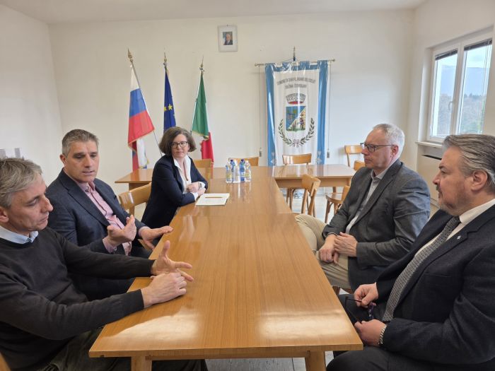 San Floriano. Bernardis (Fp) "oltre due milioni dalla Regione per i lavori del Municipio"
