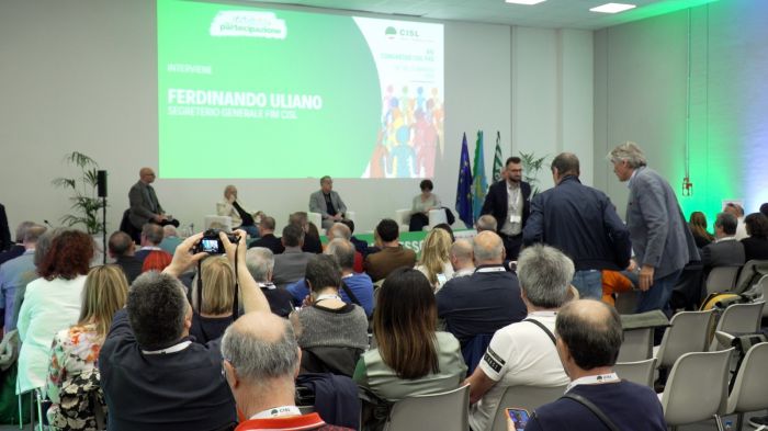 Lavoro FVG, segnali positivi: crescono i contratti stabili per giovani e donne