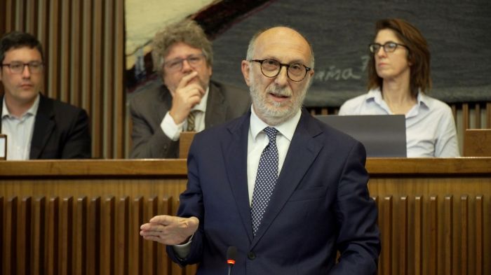 Multisettoriale. Riccardi: "Attenzione a norme funerarie e diagnosi Dsa"