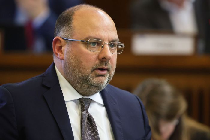  Case ATER, Moretti (PD): "Ora si torni su binari di legalità´"
