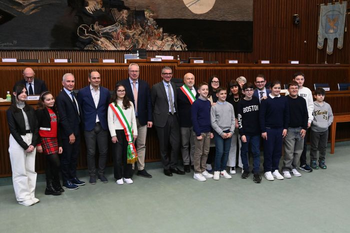 Gli studenti di Forgaria nel Friuli in visita al Consiglio regionale