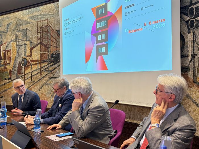 Bini all’Open Dialogues: «L’Europa è viva, il FVG investe su qualità e logistica»