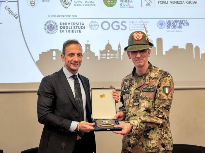 Alpini: Fedriga-Rosolen, "un orgoglio ospitare a Trieste la consegna cappello."