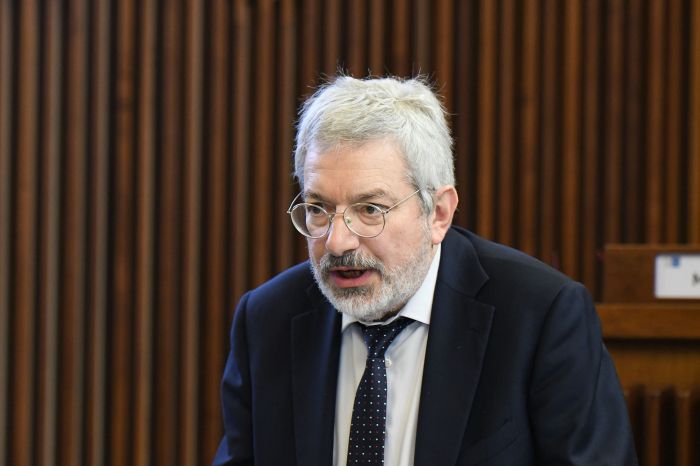 Cambiamento nel sistema universalistico della sanità, in regione c'è chi è contrario