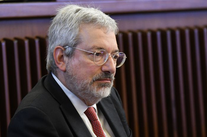 Honsell (Open): “Le nuove norme sulle rinnovabili limitano il dibattito”