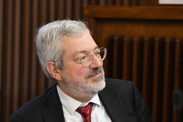 Scontri a Trieste. Honsell (Open): "Grave tollerare episodi di neofascismo" 