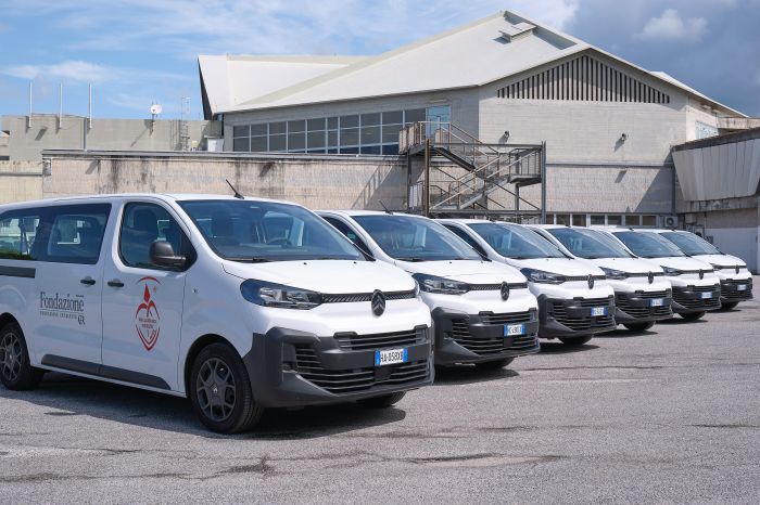 Fondazione CRTrieste dona sei pulmini ad associazioni sportive giovanili e a una parrocchia