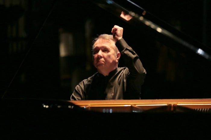 Il "Superlativo" pianista Mikhail Pletnev ospite della Società dei Concerti Trieste al Teatro Verdi