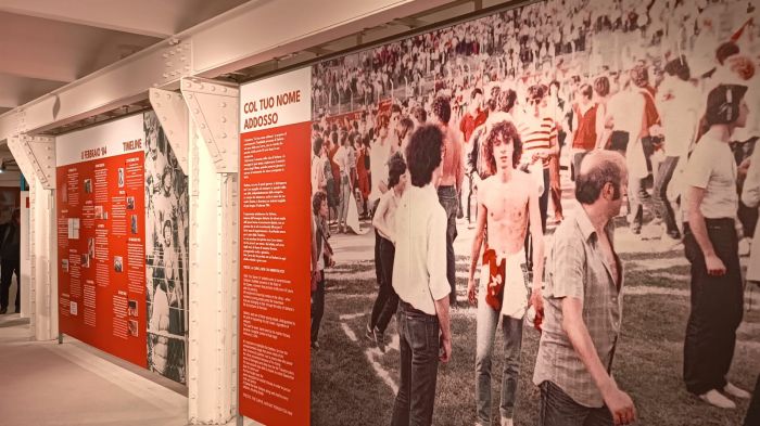 Inaugurata in Magazzino 26 la mostra “Col tuo nome addesso - 40 anni di ricordi nel nome di Stefano Furlan”