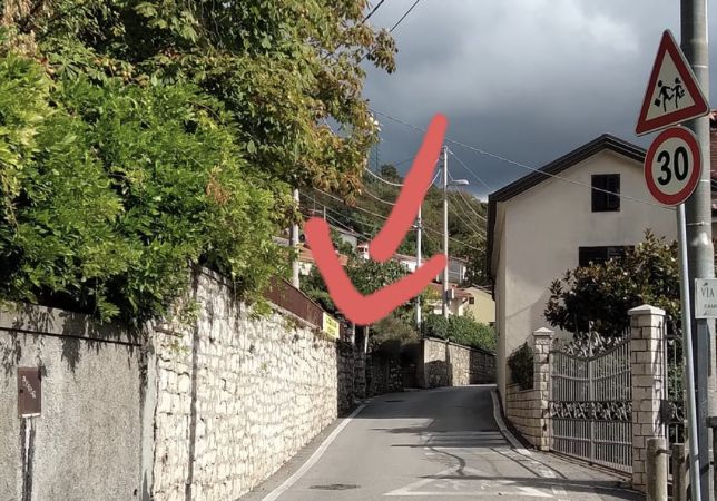 Longera, traffico fuori controllo: residenti disperati chiedono interventi immediati