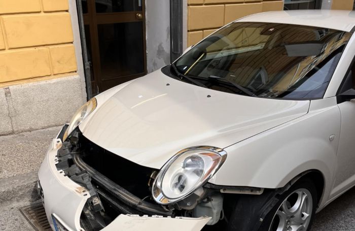 Inciviltà in via Madonnina: "Un 'ricordino' notturno e nessun contatto per scusarsi"