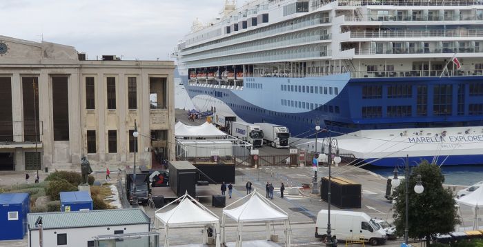 Triestino: "perché l'attracco delle navi è compatibile con le baracche ma non con i parcheggi?"