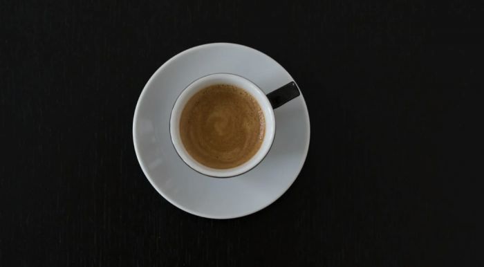 Due Capi in B, per favore” : “Non posso, go finì i bicceri”