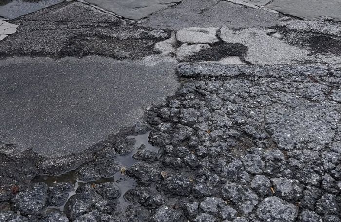San Giusto: "Possibile che non si riesca a sistemare una strada così importante?"
