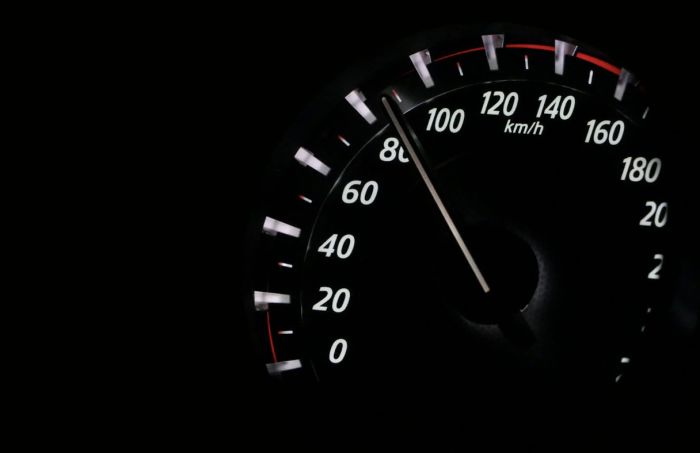 San Giacomo come “circuito di gara”? La denuncia ironica di una residente