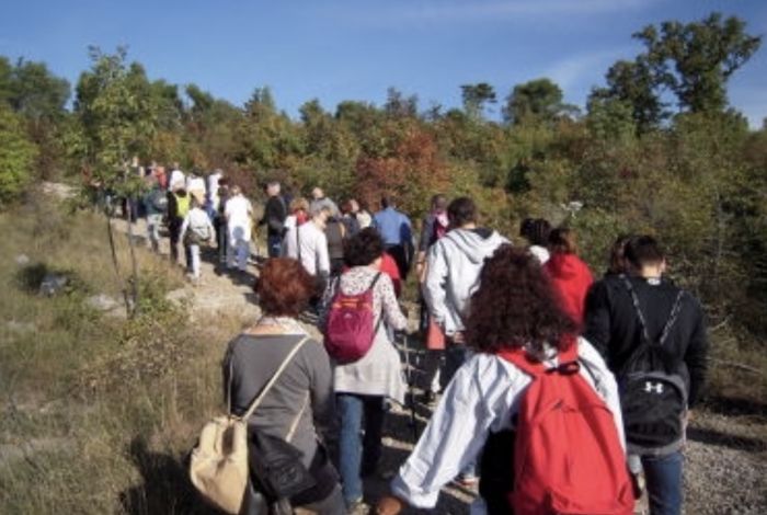 Piacevolmente Carso: domenica 17 maggio escursione al Parco del Mito di Rodik tra natura e leggende