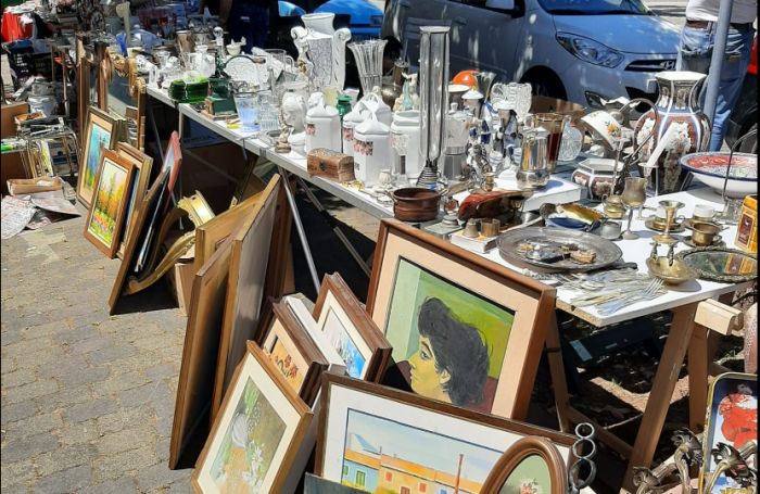 Giovedì a Opicina il mercatino "Cose di vecchie case" che nel 2023 festeggia i 25 anni di attività. 