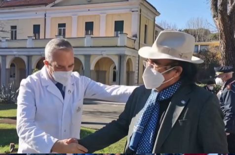 Il direttore della Prevenzione del ministero della Salute e Albano scrivono una canzone sul COVID
