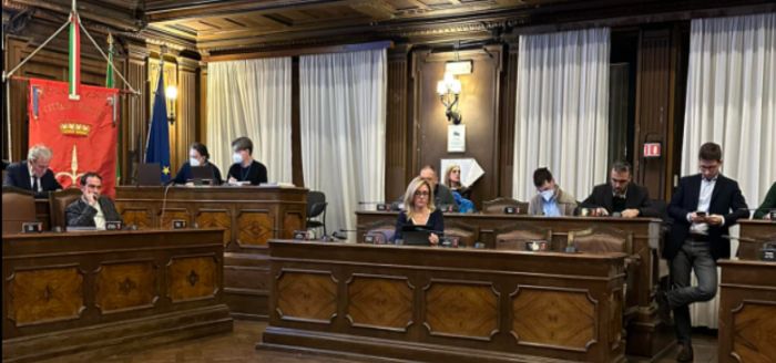 Consiglio comunale Trieste, 'in 2023 avanti con professionalità'