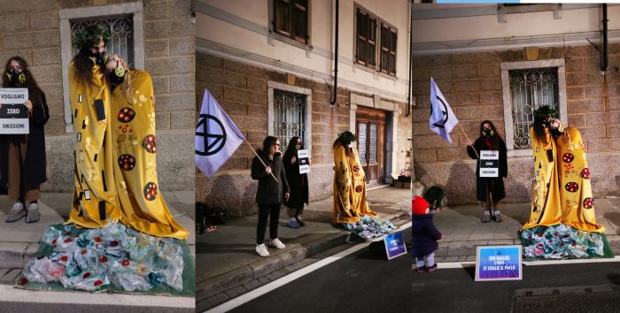 San Valentino di protesta, volontari di Extinction Rebellion replicano in Fvg il celebre Bacio di Gustav Klimt