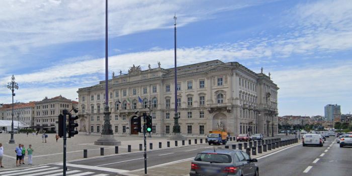 "Costituzione in triestino valorizza un patrimonio identitario e culturale!!"
