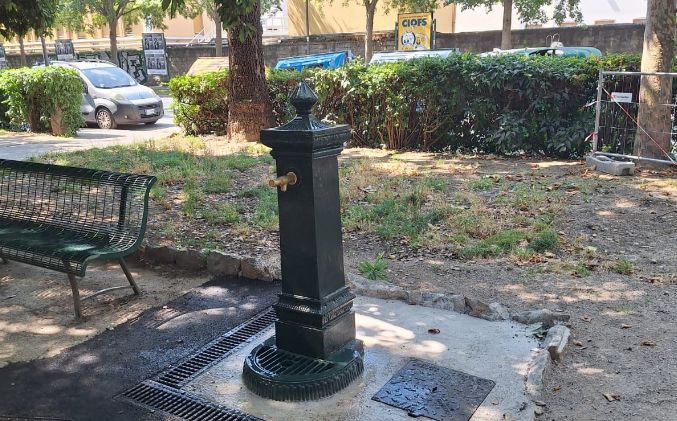 Installata nuova fontanella pubblica presso il giardino Ieralla, in viale Miramare