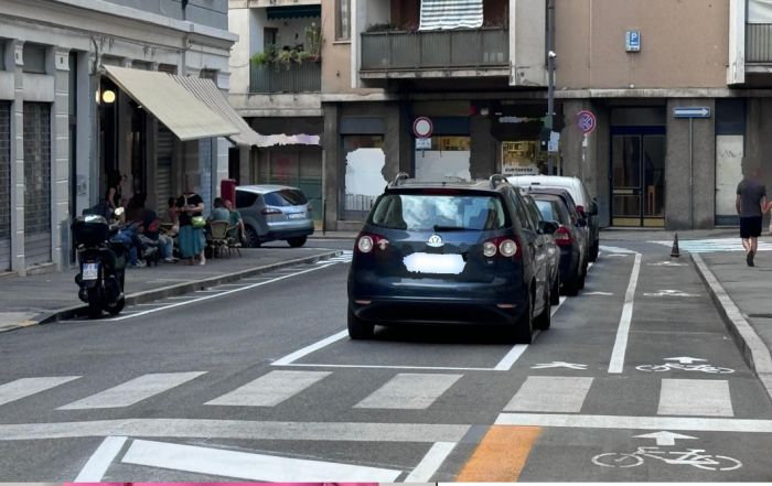 Smarriti documenti importanti, l’appello disperato di una triestina per ritrovare una busta blu