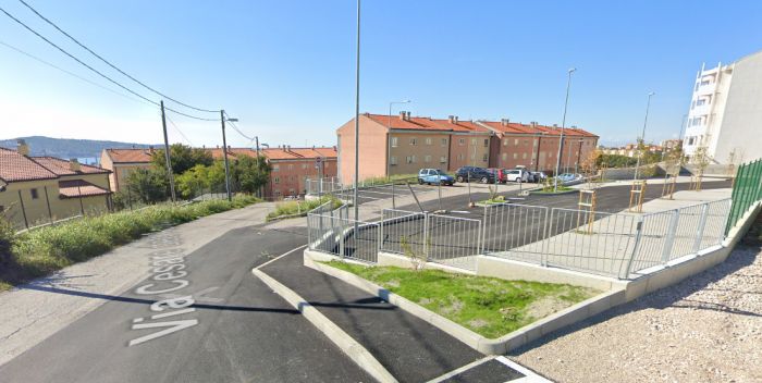 Campanelle, allarme in via Cesare dell’Acqua: soccorsi in difficoltà per accedere agli edifici